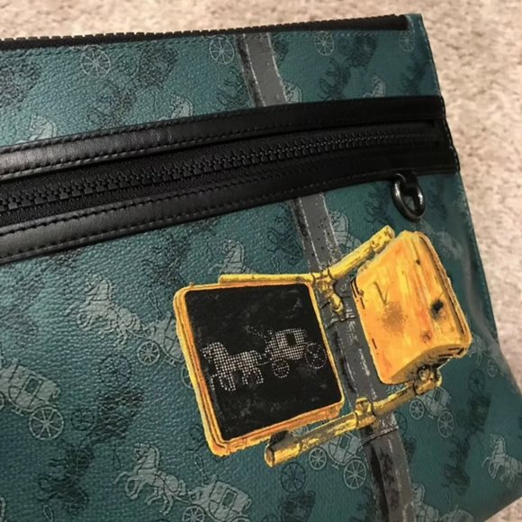 coach CARRYALL POUCH canvas f84738 - Picture 7 of 7